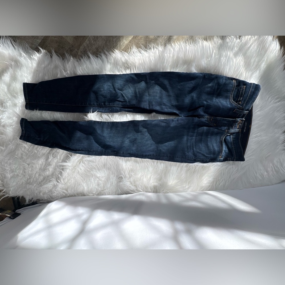 Lucky Brand  mid rise  skinny size W25-L 31 dark denim jeans, straight leg